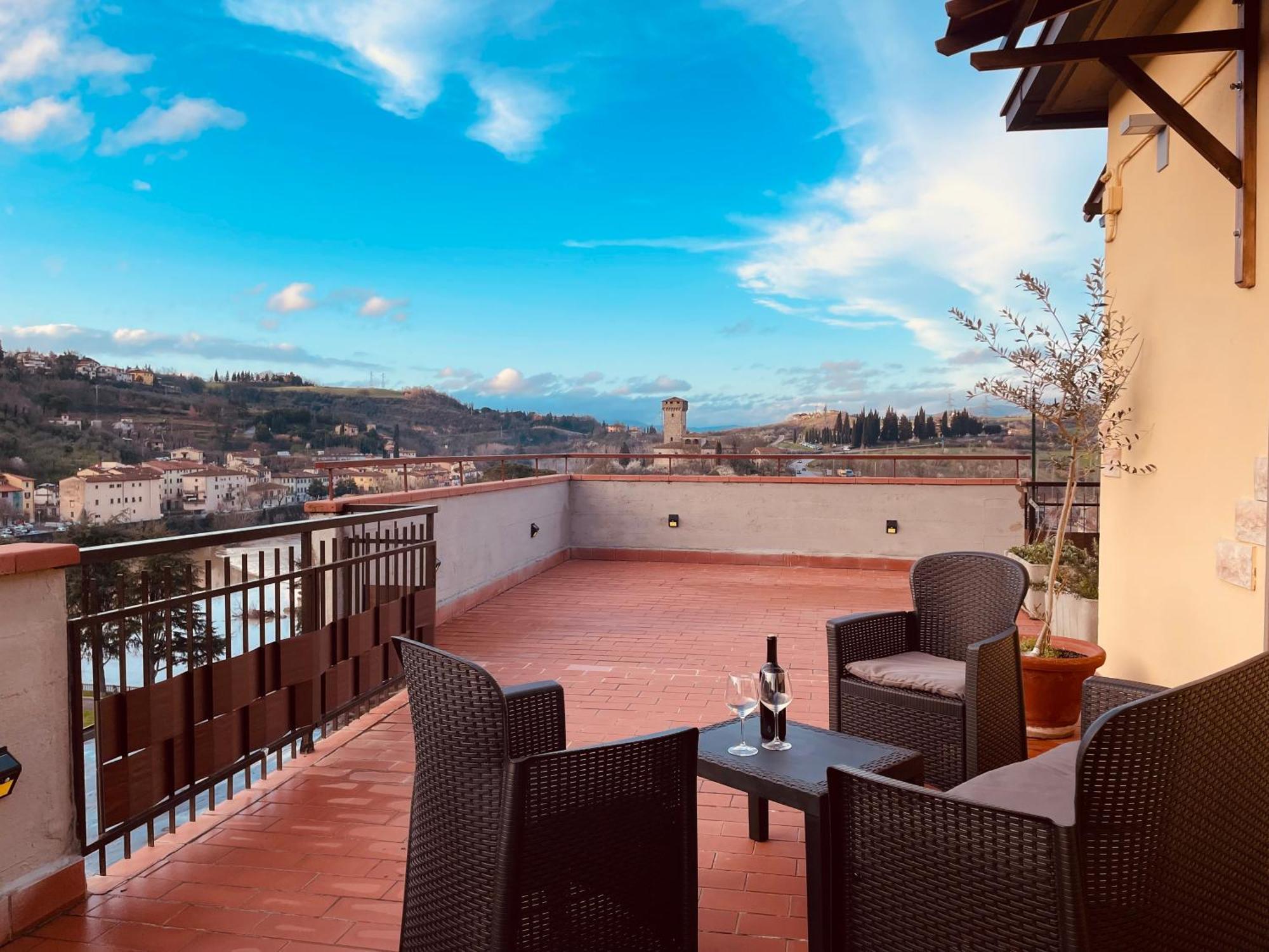 Sesto Piano Apartment Incisa in Val d'Arno Exterior photo